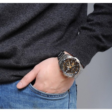 Casio Edifice  EFR-556D-1A