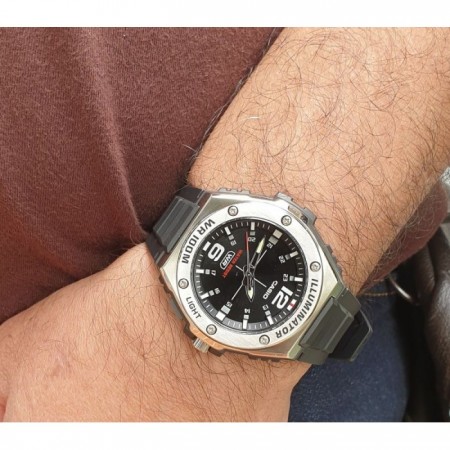 Casio MWA-100H-1A