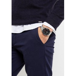 Casio Edifice EFV-540D-1A Casio Edifice EFV-540D-1A